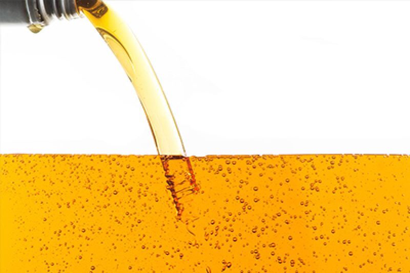 WHICH-OIL-IS-COMPATIBLE-WITH-EACH-COOLANT-800x600 WHICH-OIL-IS-COMPATIBLE-WITH-EACH-COOLANT-800x600
